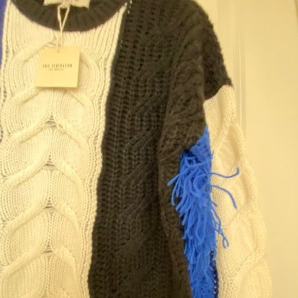 Free Generation Color Block Fringe Sleeve Sweater Size Small - Picture 7 of 11